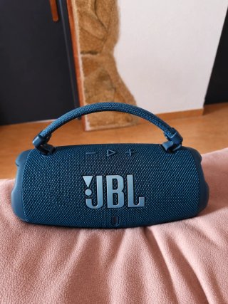 Altavoz JBL Azul