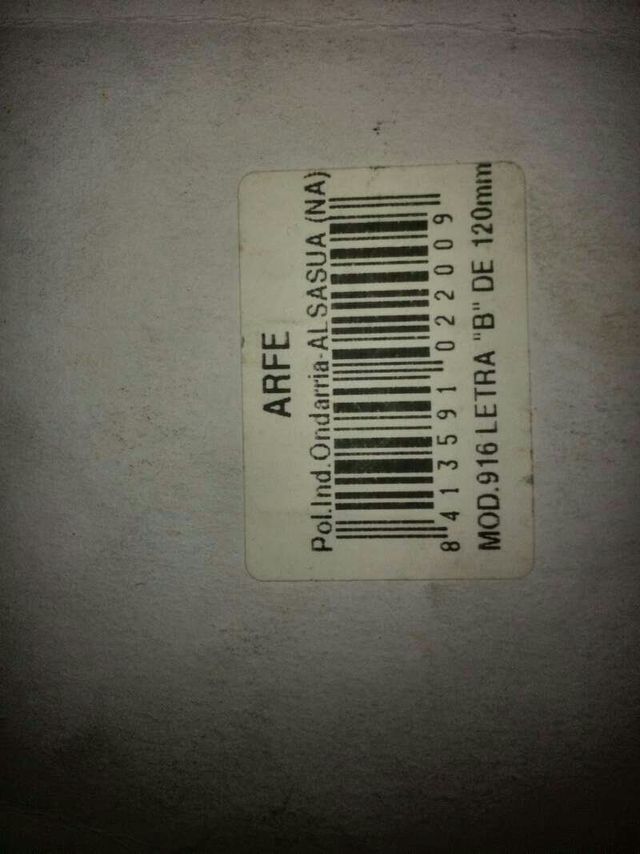 Letra y número en acero inxidable y adhesivos