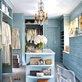 Blusa Zara Roja Manga Campana de segunda mano por 12 EUR en Gijón